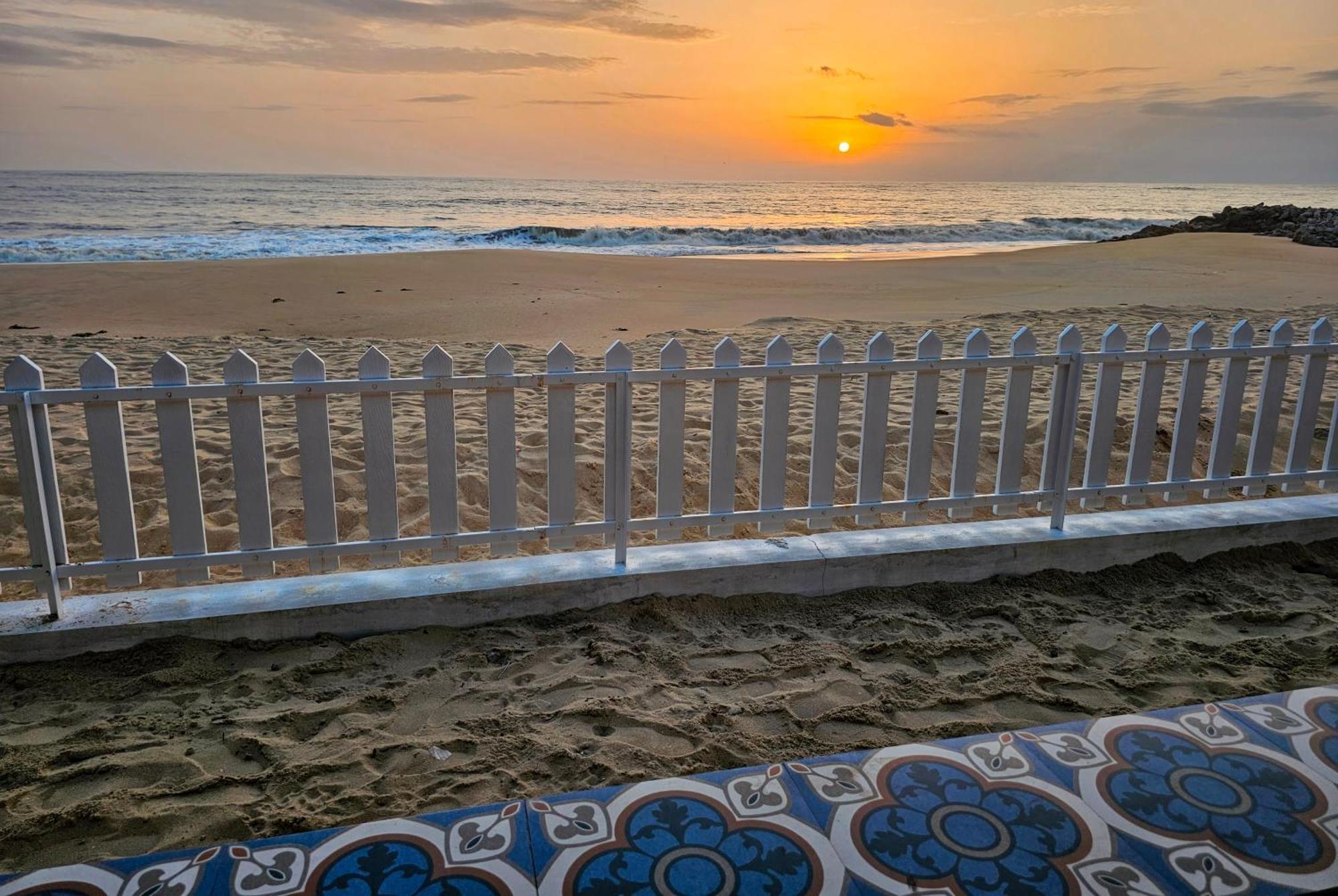 Ether Marari Beachfront マラリクラム エクステリア 写真