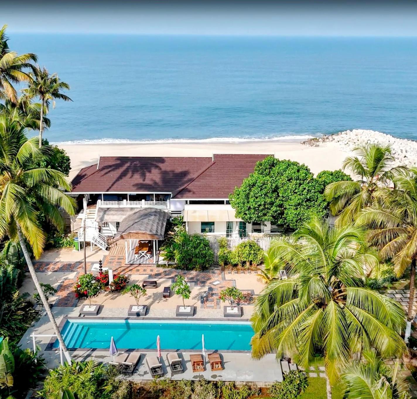 Ether Marari Beachfront マラリクラム エクステリア 写真